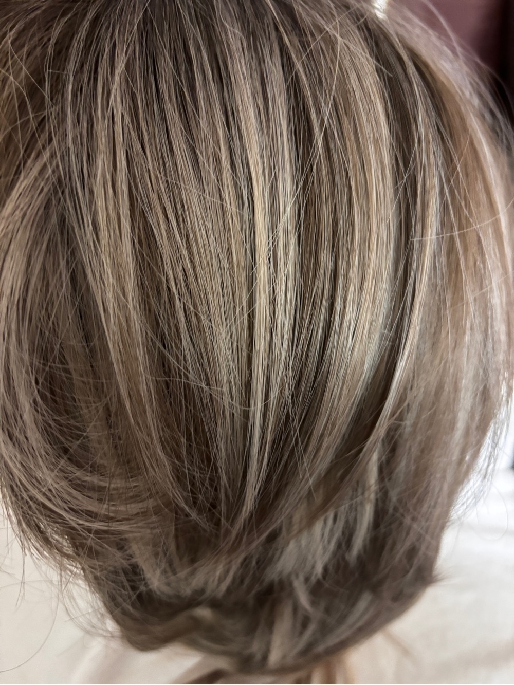 Brown Gradient 18" Layered Wig with Fringe - Picture 5 of 9